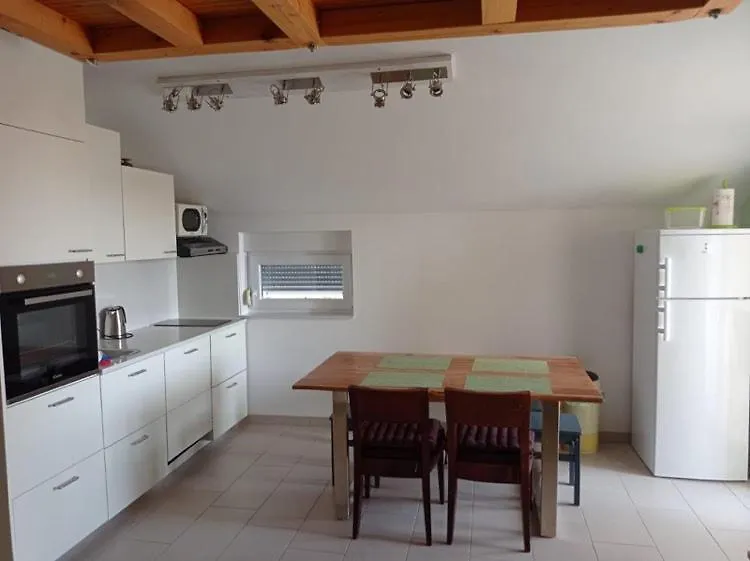 Apartment Lavanda Mandre